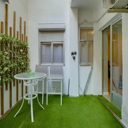 Apartamento Piso En Carolinas De 1
